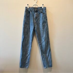PrettyLittleThing High Waisted Straight Leg Vintage Wash Denim Jeans